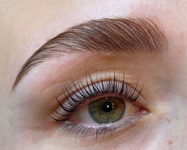 Fransar efter lashlift behandling
